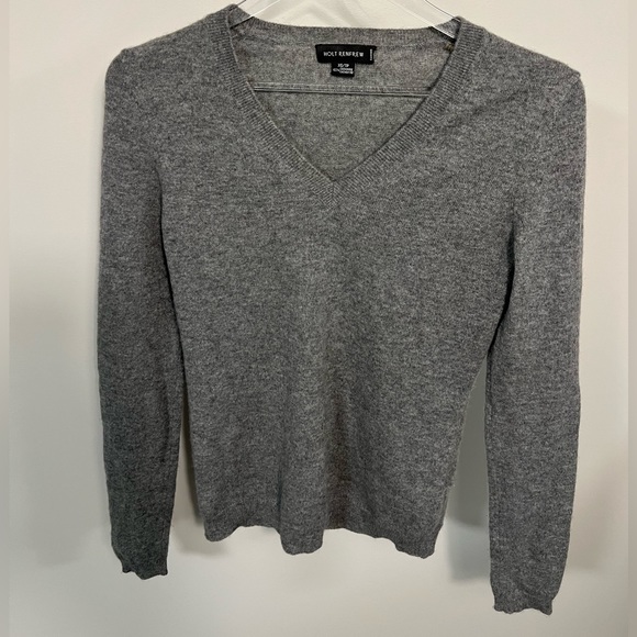 Holt Renfrew 100% Cashmere V-neck Sweater Sz XS - Picture 2 of 7